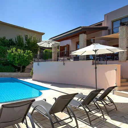 4 Bedroom Helidoni With Private Infinity Pool, Aphrodite Hills