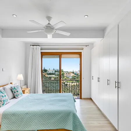 4 Bedroom Helidoni With Private Infinity Pool, Aphrodite Hills