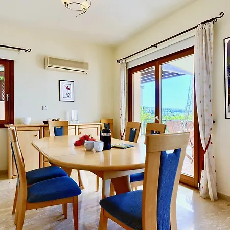 4 Bedroom Helidoni With Private Infinity Pool, Aphrodite Hills