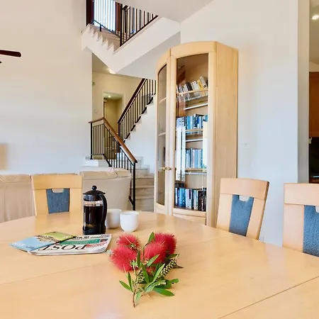 Villa 4 Bedroom Helidoni With Private Infinity Pool, Aphrodite Hills Kouklia
