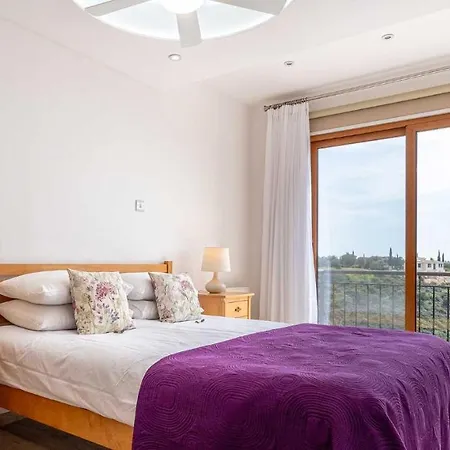 4 Bedroom Helidoni With Private Infinity Pool, Aphrodite Hills